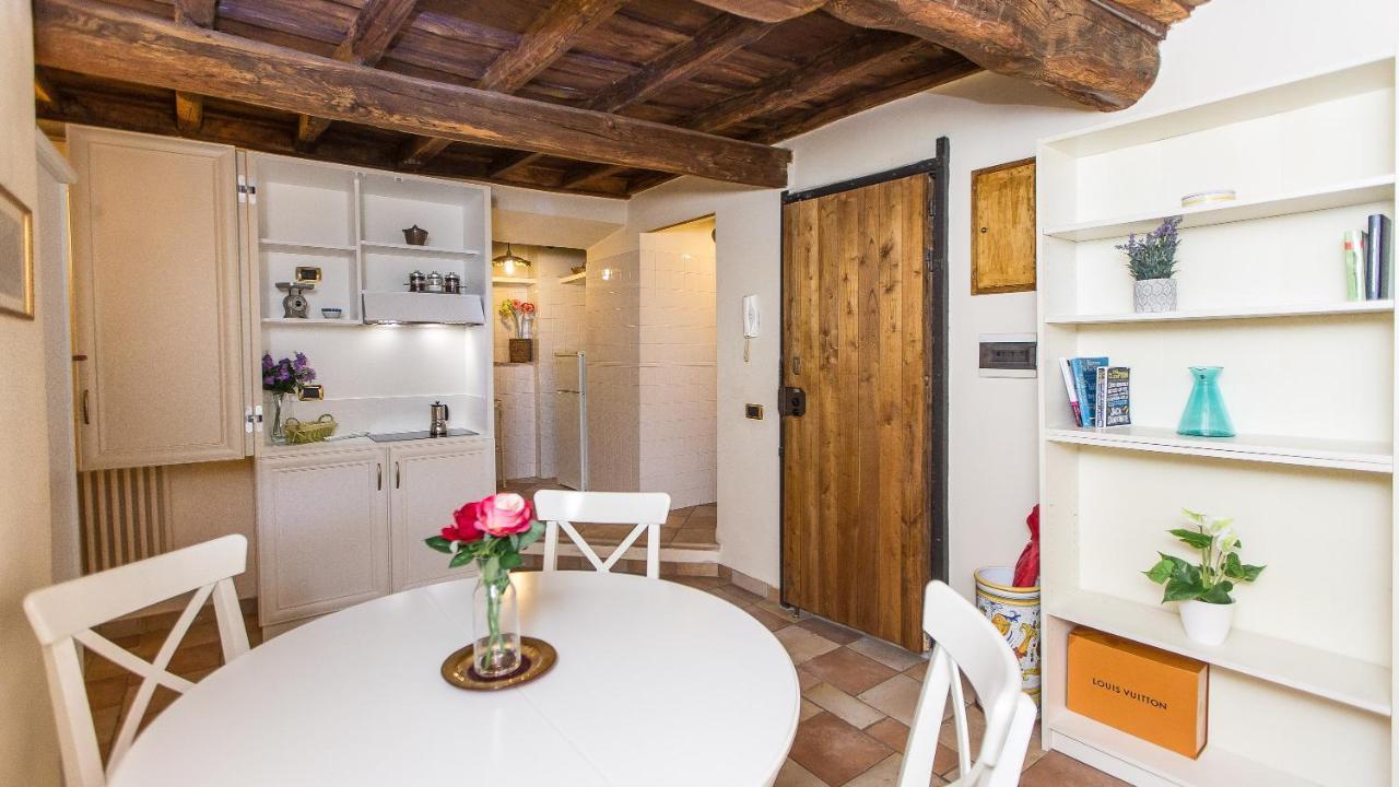 Rental In Rome Falegnami Exterior foto