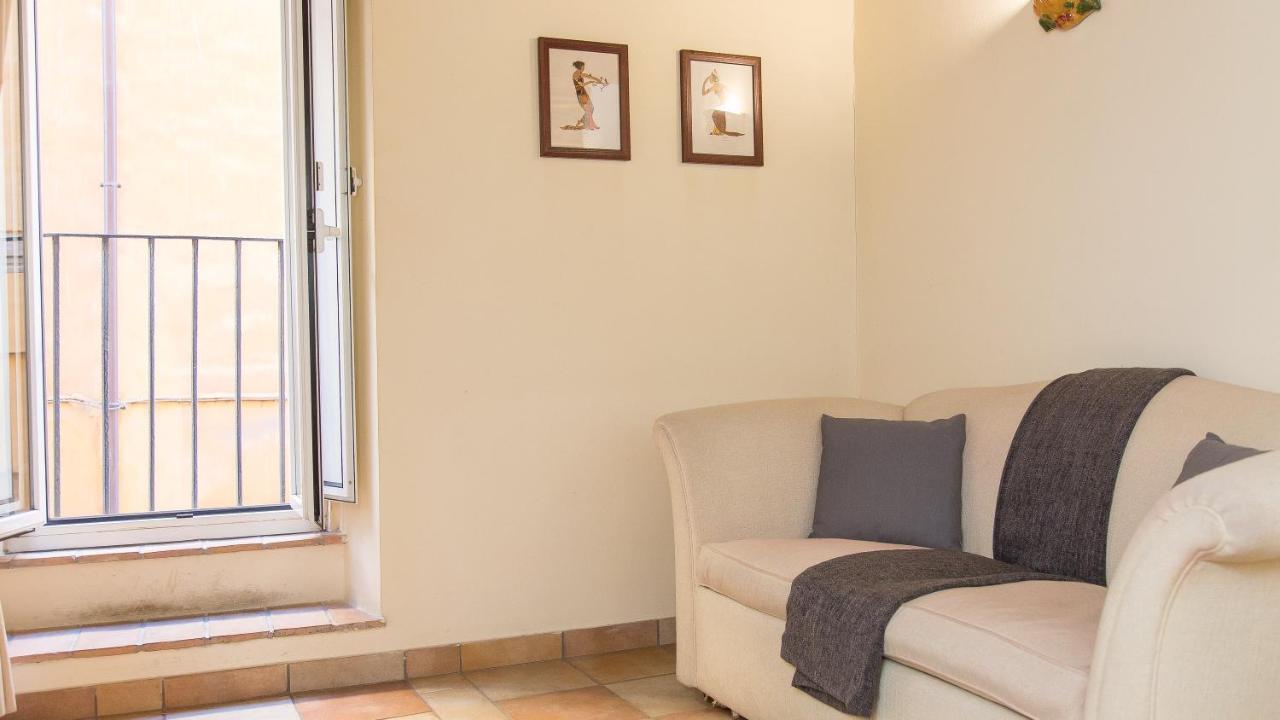 Rental In Rome Falegnami Exterior foto